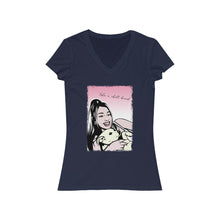 Charger l'image dans la galerie, Ms. A. & pup: short sleeve v-neck Tee "Take a chill break" - ARTSY STYLE