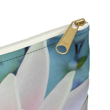 Charger l'image dans la galerie, Beautiful Water Lily Accessory Pouch - NYC - ARTSY STYLE