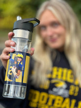 Charger l&#39;image dans la galerie, HAIL Football Fans!  Sporty Water Bottle 20oz / Fine Art Painting of Player
