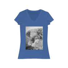 Charger l&#39;image dans la galerie, Fine Art Mother and Joey Koala Painting - Women&#39;s Jersey Short Sleeve V-Neck Tee - ARTSY STYLE
