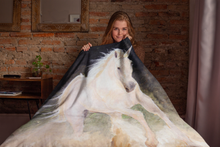 Cargar imagen en el visor de la galería, &quot;White Stallion&quot; Fine Art Velveteen Plush Blanket - ARTSY STYLE
